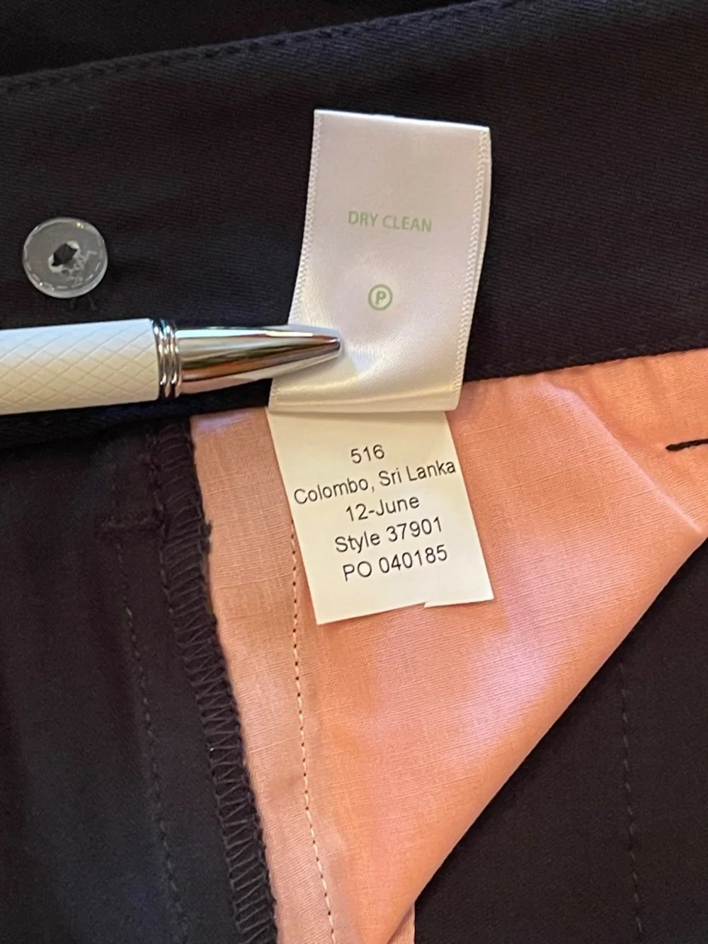 Lilly Pulitzer Women's Mini Shorts Sloane Black Side Zip Size 12 NWT! - Picture 8 of 10